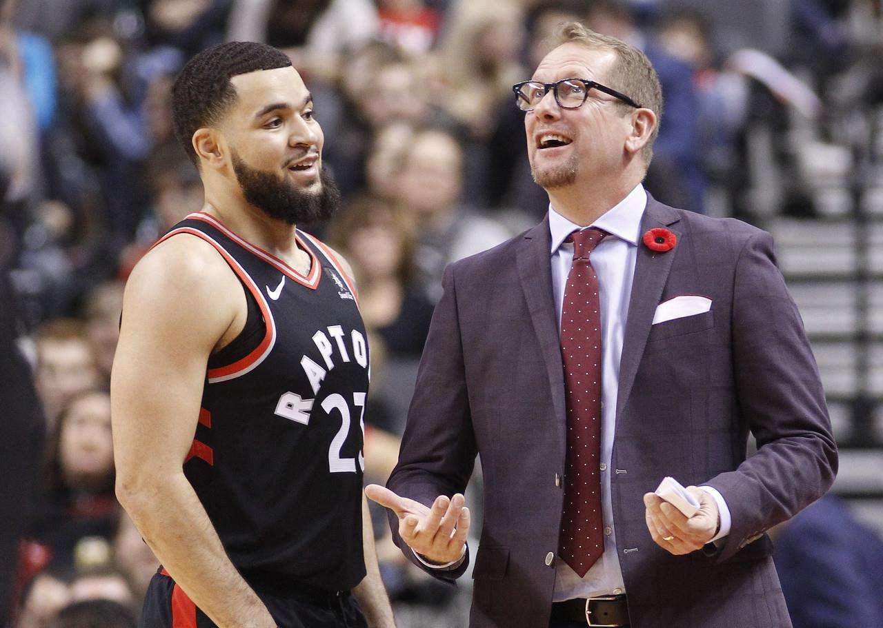 阿斯记者：皇马球迷应为米利唐感到高兴，他比受伤前更强了